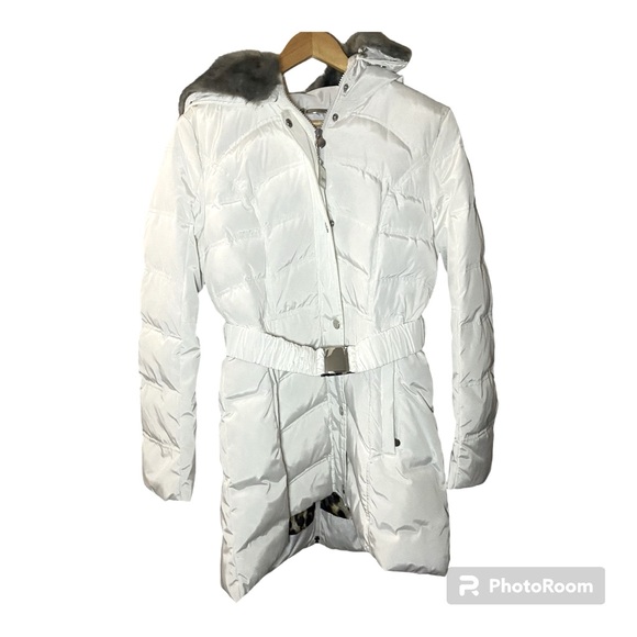 NWOT Laundry by Shelli Segal Faux Fur Collar Down Feather White Puffer Coat In M - Picture 2 of 14